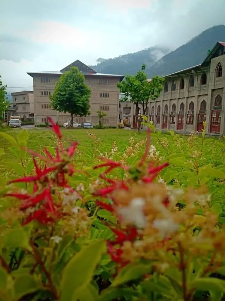 Jamia islamia Allai 